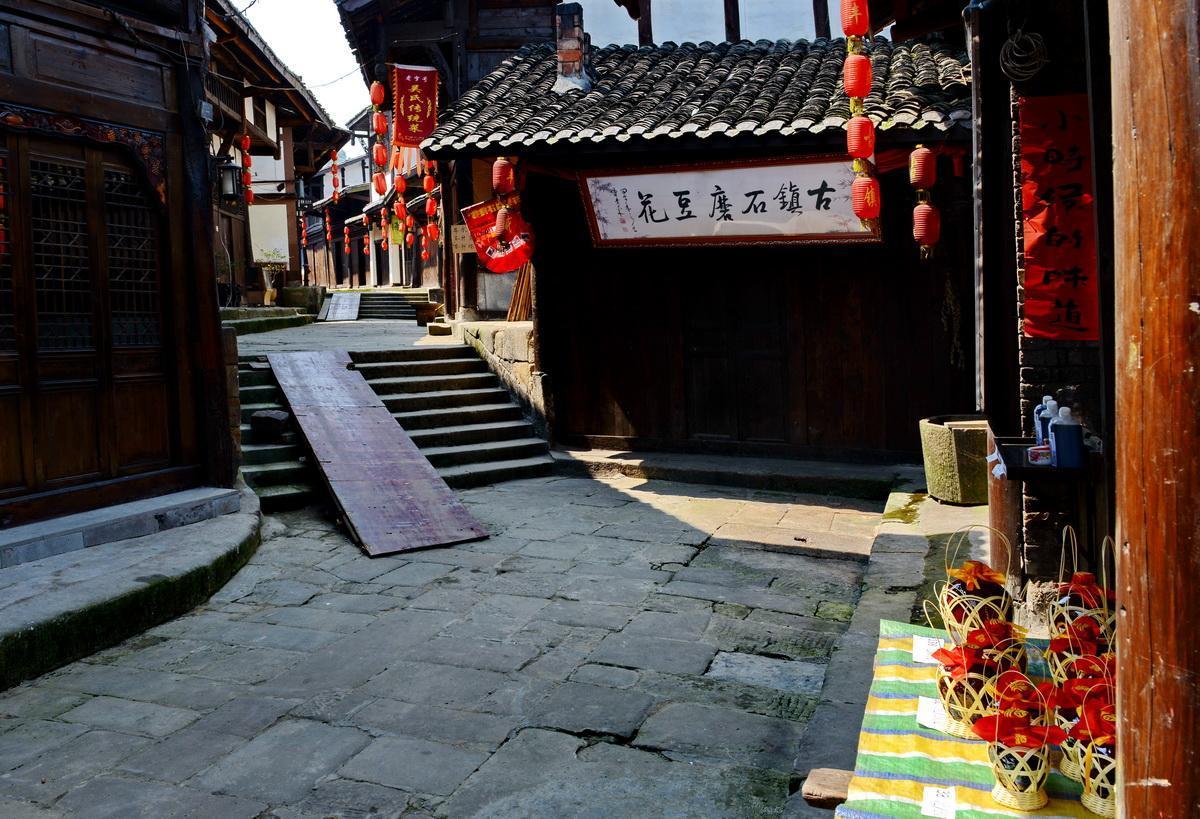 专注问答交流,凶宅住起来,真的会出事吗?等你来问